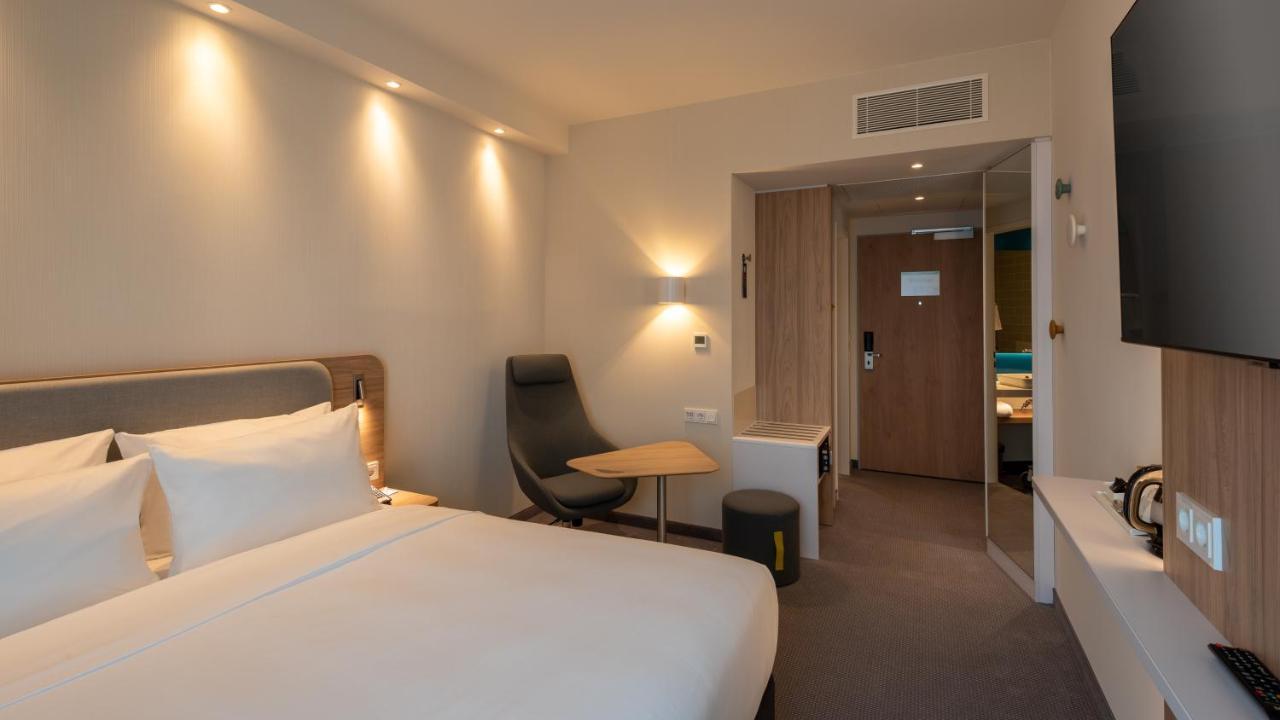 Holiday Inn Express - Munich North By Ihg Exteriér fotografie