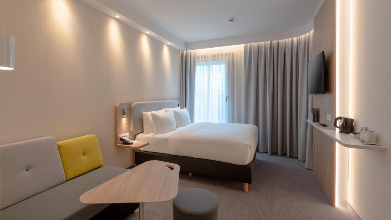 Holiday Inn Express - Munich North By Ihg Exteriér fotografie