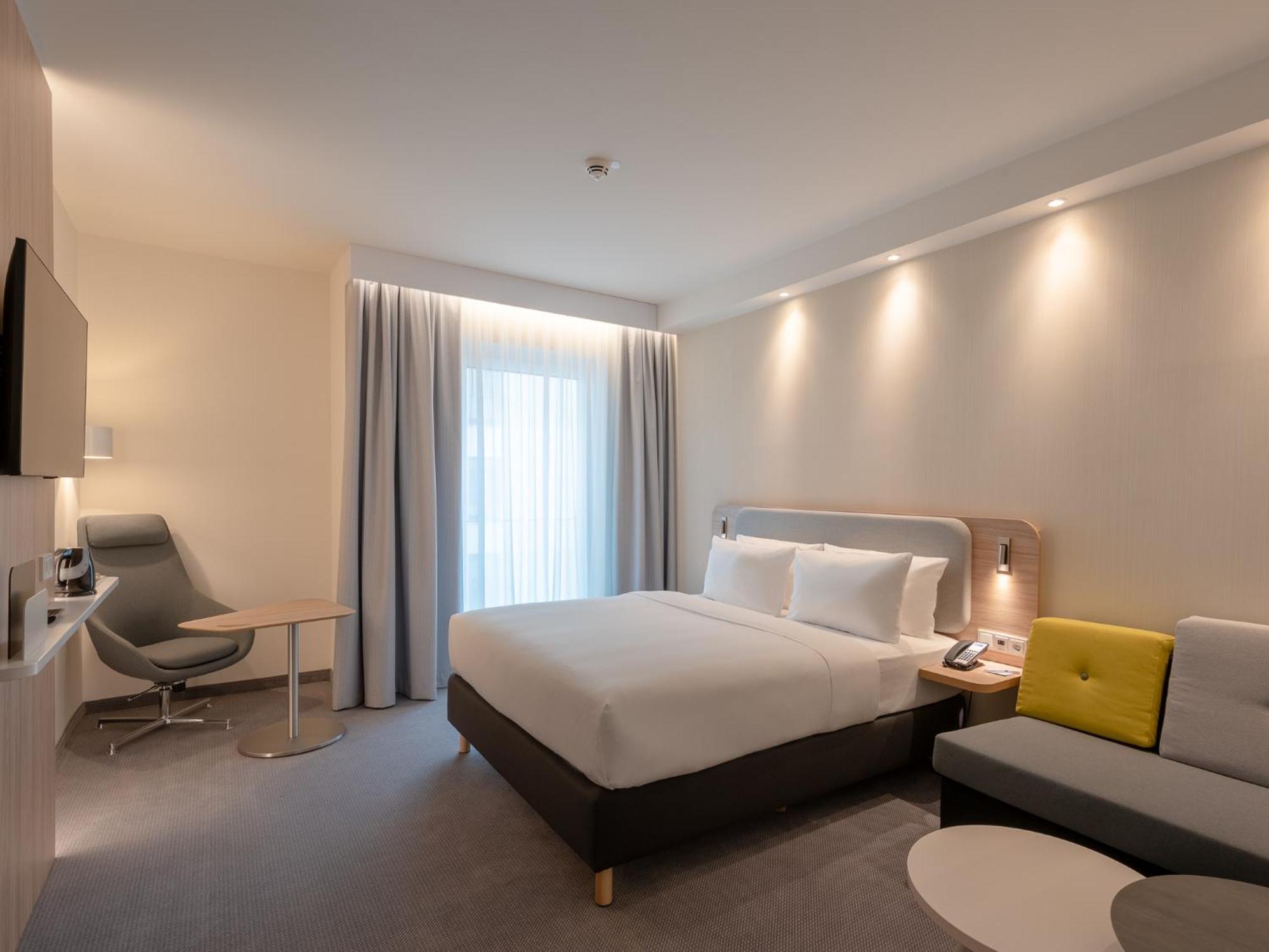 Holiday Inn Express - Munich North By Ihg Exteriér fotografie