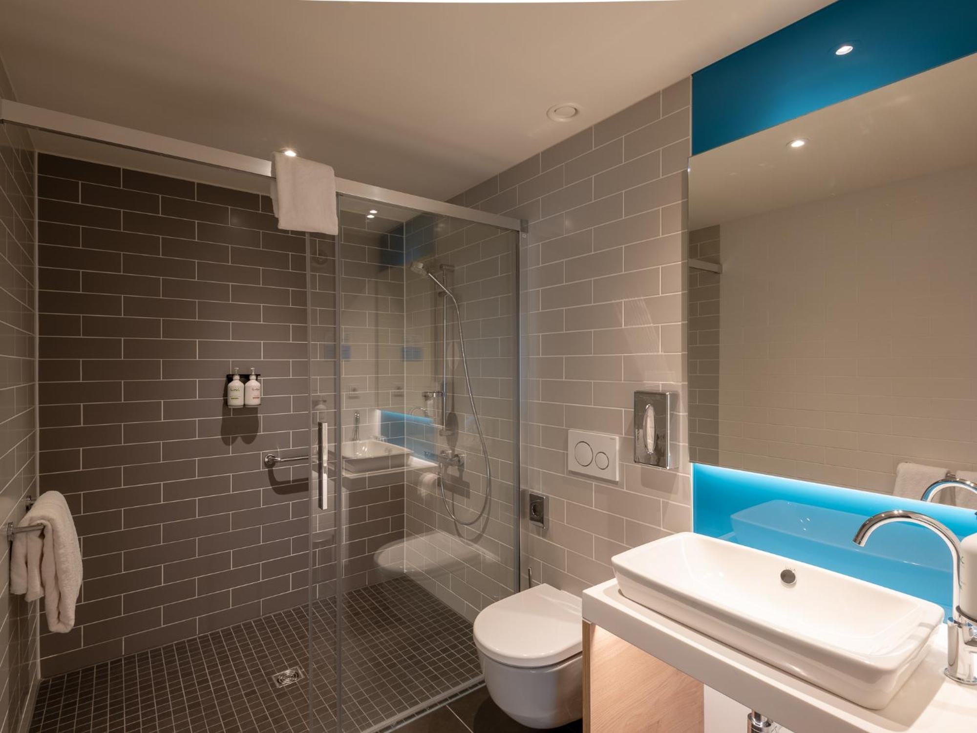 Holiday Inn Express - Munich North By Ihg Exteriér fotografie